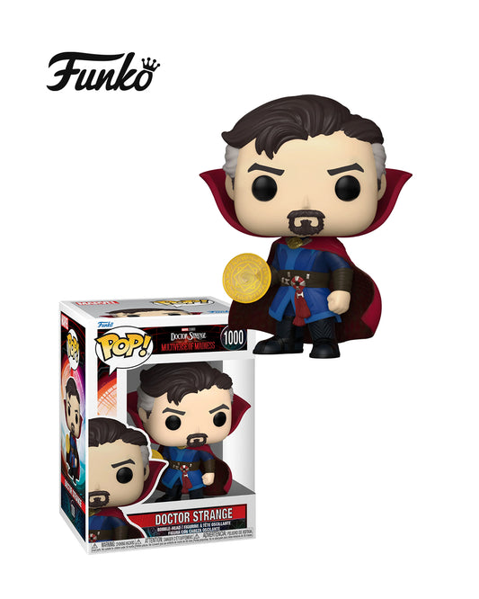 Figura Funko Pop de Doctor Strange (n.º 1000), en su caja original con ventana transparente. El personaje aparece con su vestimenta clásica del Universo Cinematográfico de Marvel y capa levantada, sosteniendo un glifo mágico en su mano, todo representado en estilo vinyl coleccionable visible a través del packaging
